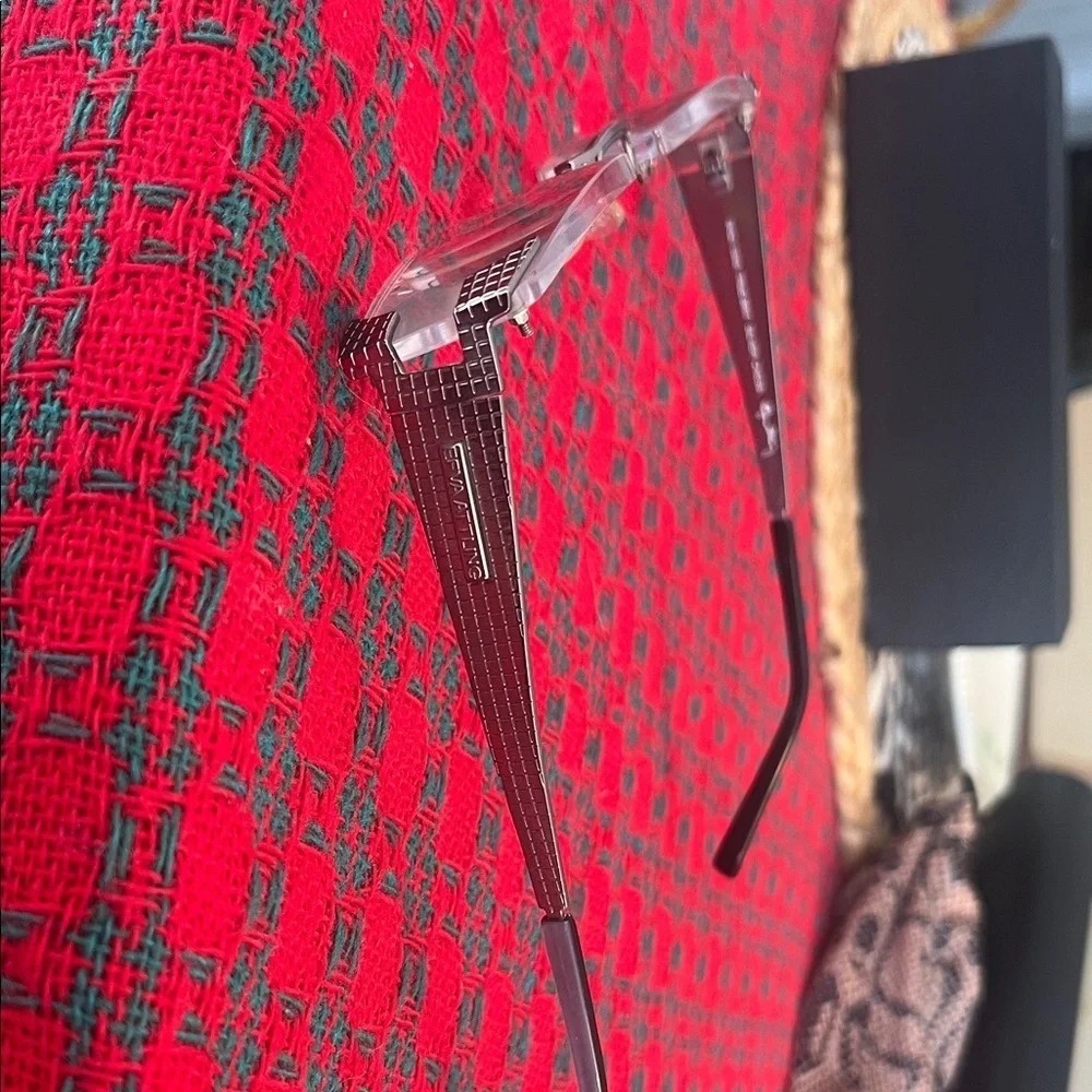 Efva Attling selling frames